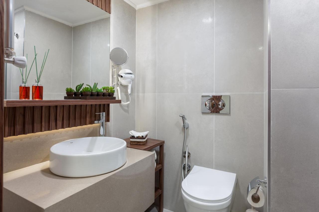 Sherry Suites Karakoey Istanbul Exterior photo